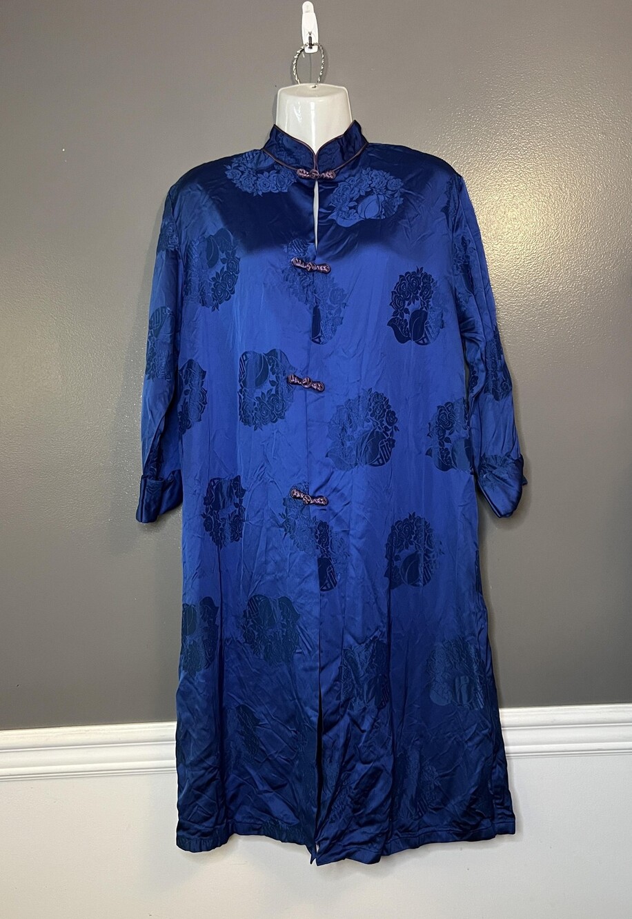 Vintage Queen Kaftan Dress Womens Medium Blue Floral Satin Button Long 70s
